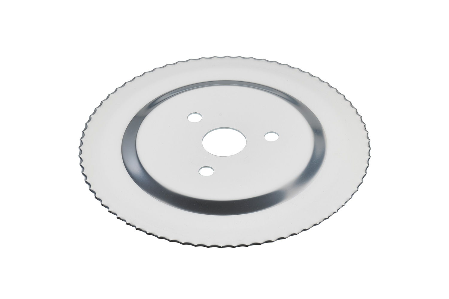 Serrated circular blade with electropolished surface and without a gear