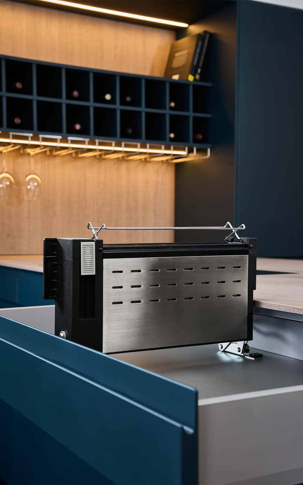 Einbau-Toaster in moderner Küche Einbau-Toaster in moderner Küche