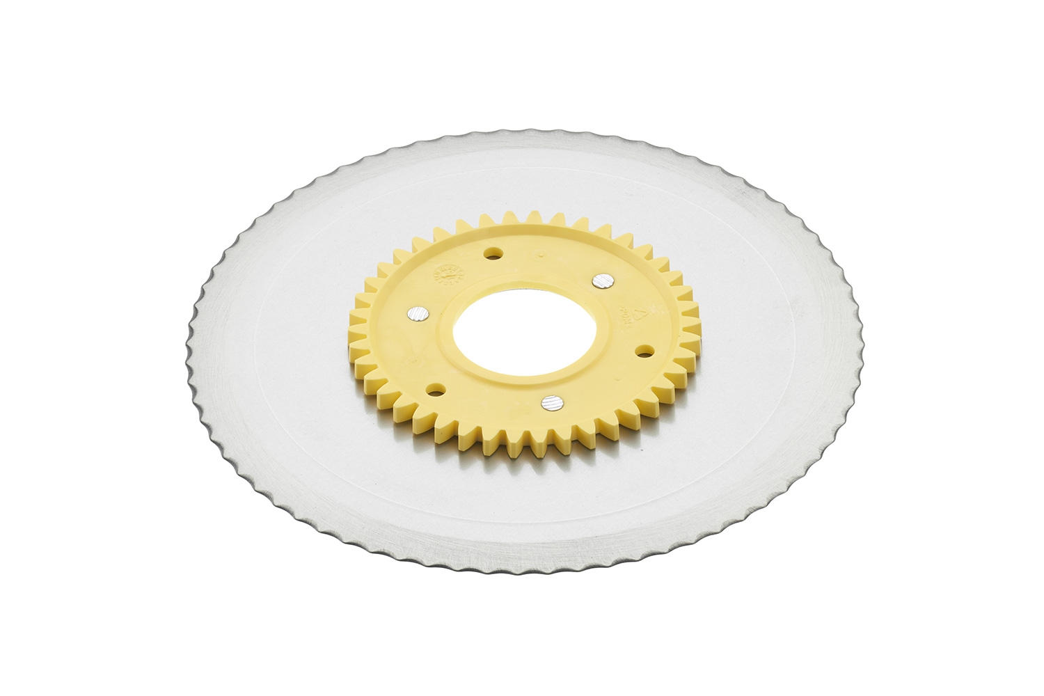 Standard serrated circular blade with a yellow gear