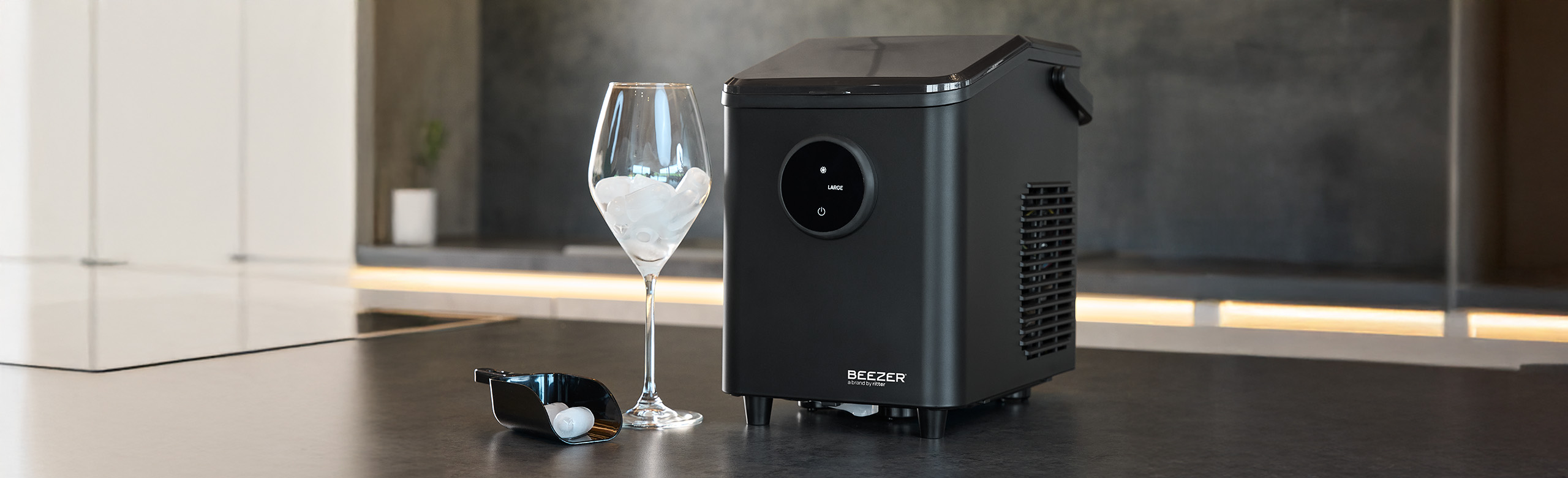 IceCube mini in the kitchen