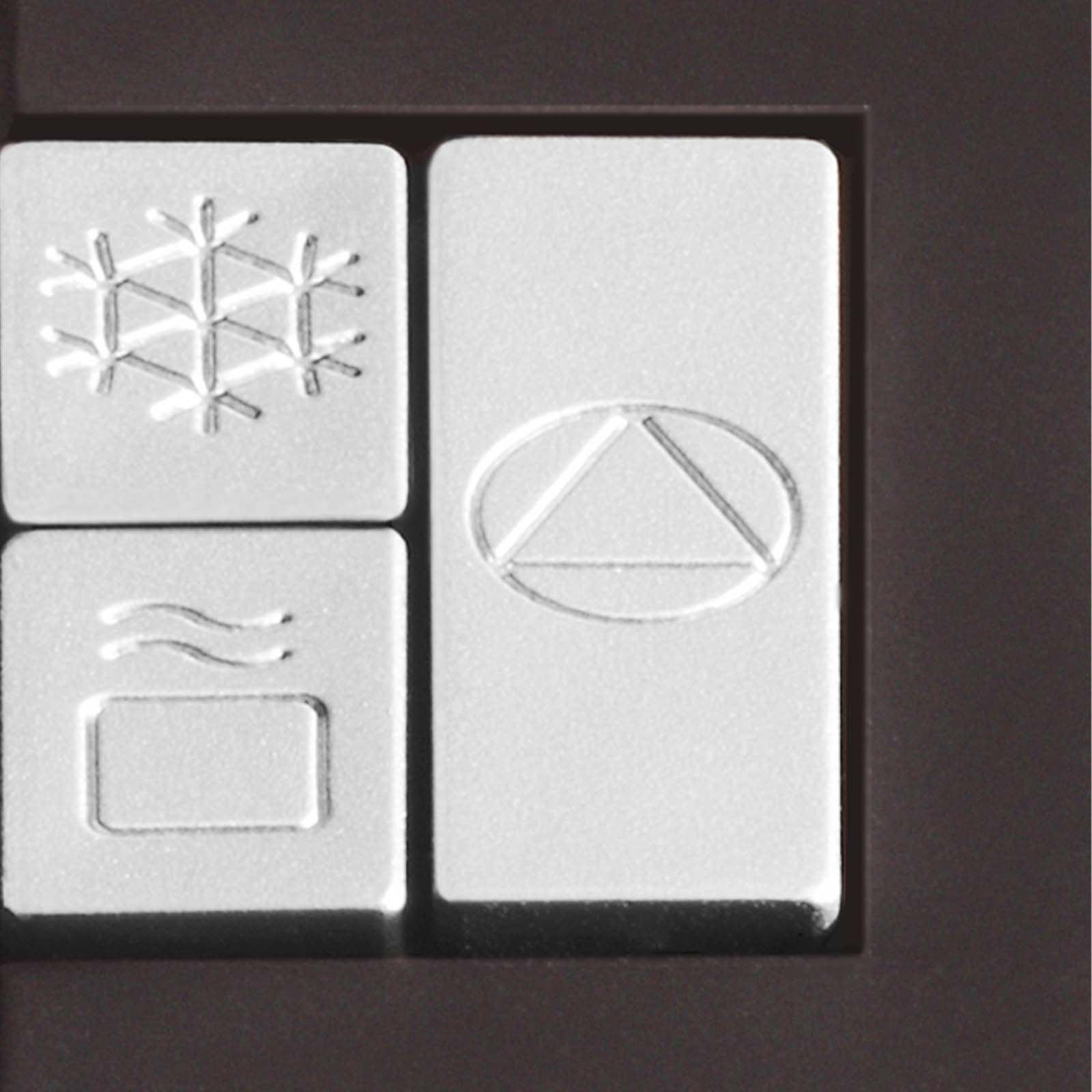 Der Schalter der Auftaufunktion des elektrischen Aluminium Toasters.